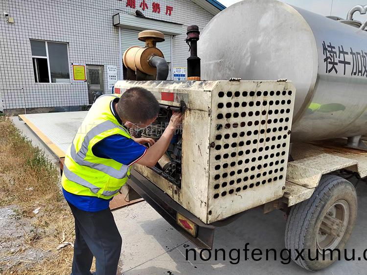 時力售(shou)后服務走進(jin)現代(dai)牧(mu)業商河(he)牧場