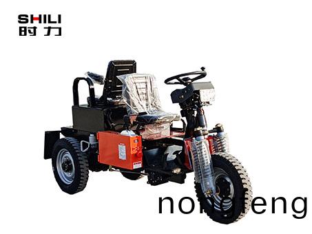 電動(dong)牽引三(san)輪(lun)車(che)