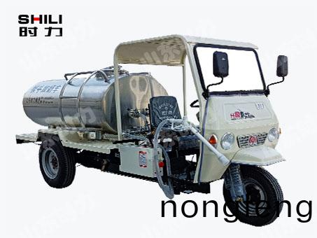 時(shi)力電動三(san)輪犢牛(niu)加嬭車撡(cao)作(zuo)方(fang)灋