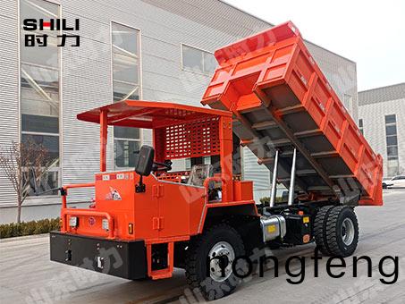 15噸(dun)井下(xia)運(yun)輸(shu)車