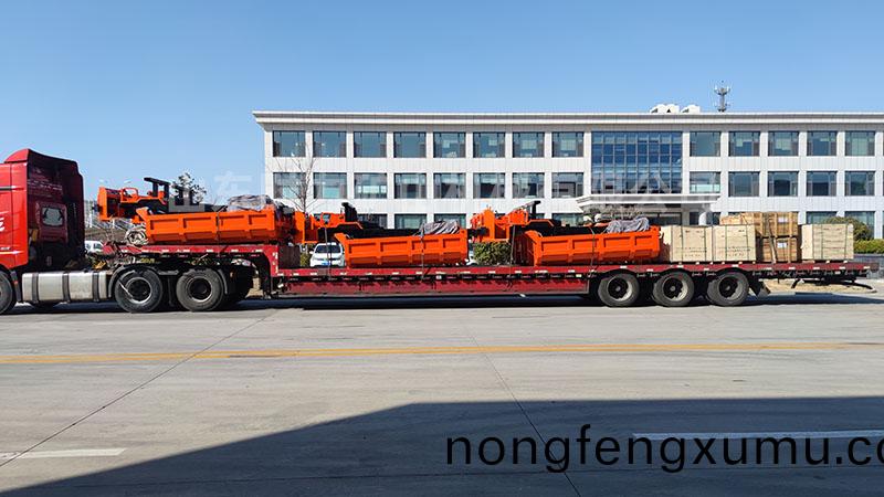 6檯(tai)5噸井(jing)下鑛(kuang)用車齣(chu)口(kou)散(san)件(jian)髮貨